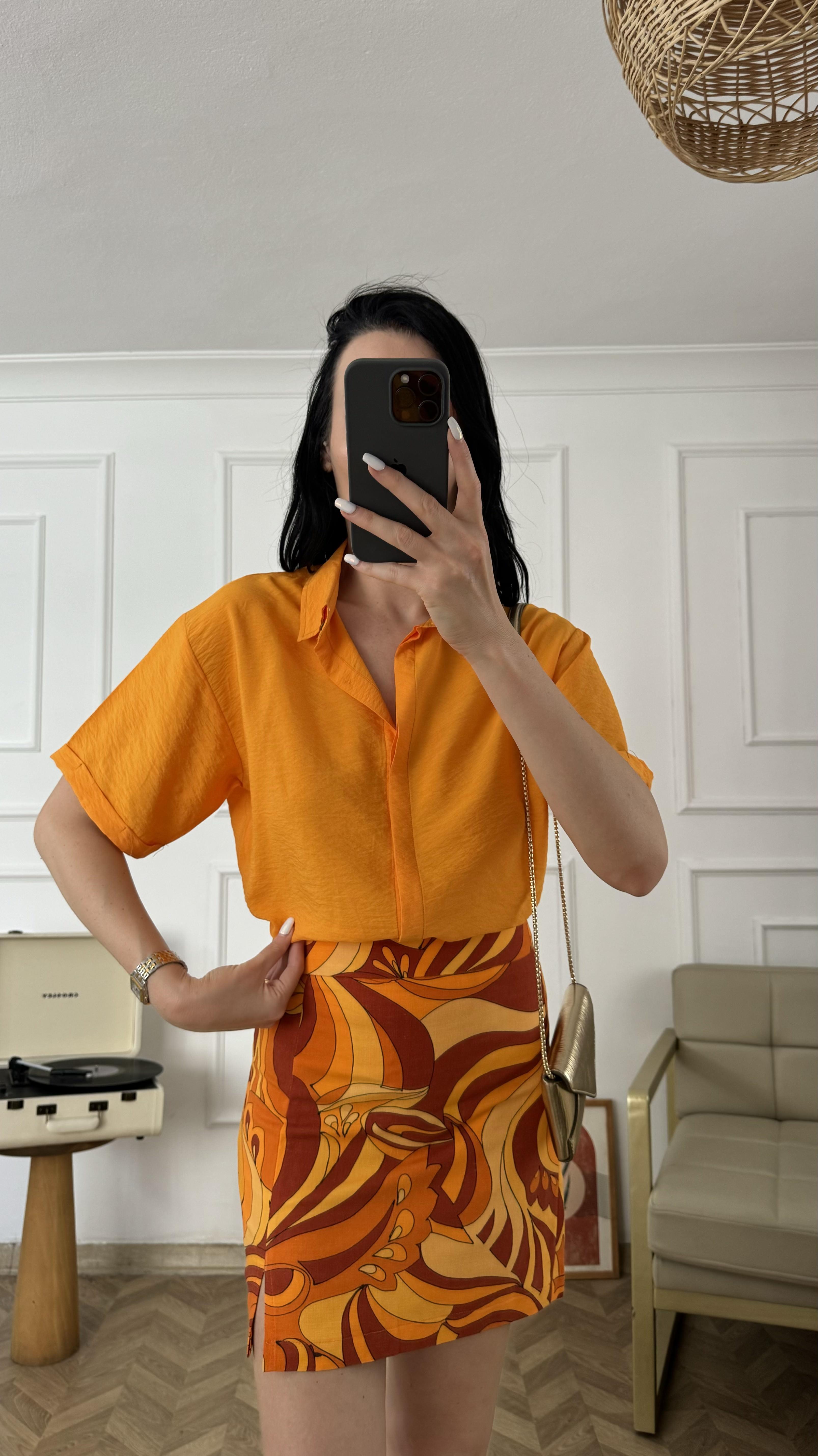 Turuncu Kısa Kollu Gömlek