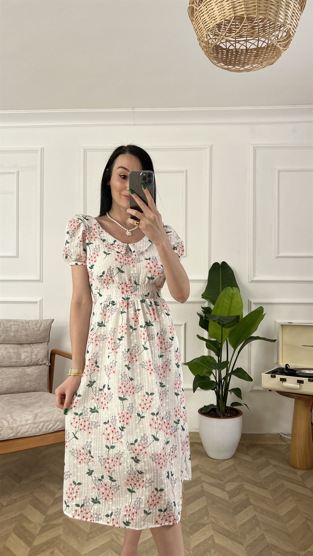 Yeşil Pudra Minik Çiçek Desen Bebe Yaka Elbise