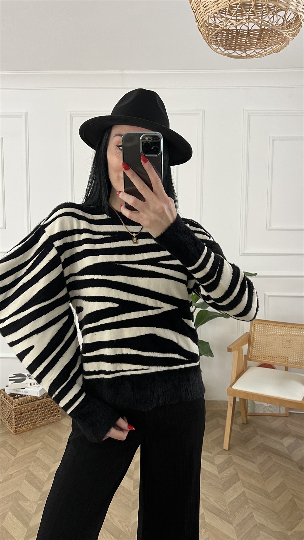 Zebra Desen Yumoş Kazak