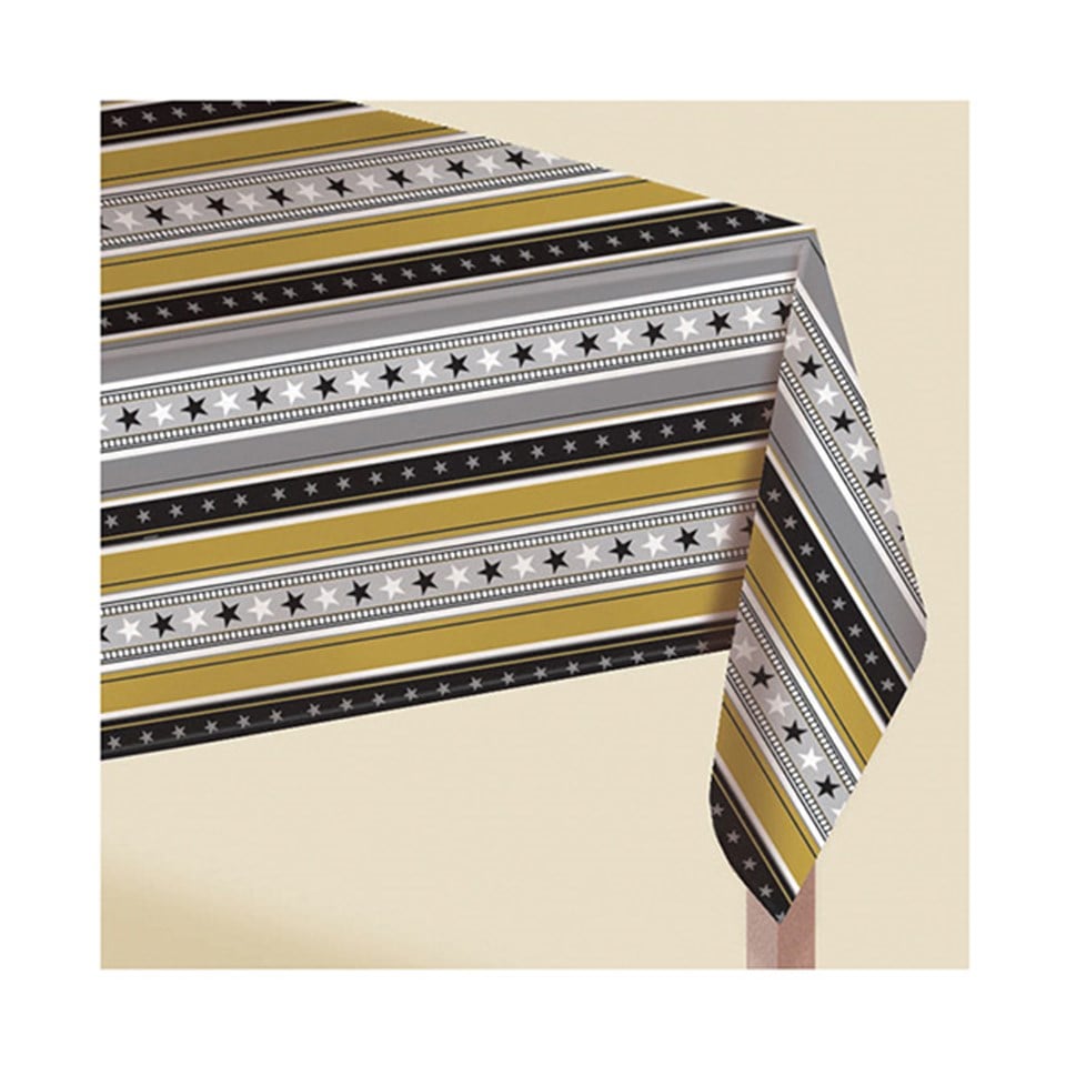 Hollywood Partisi, Masa Örtüsü