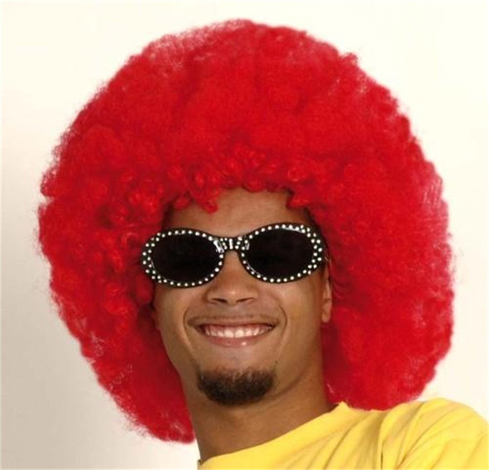 Afro Kırmızı Peruk, Büyük