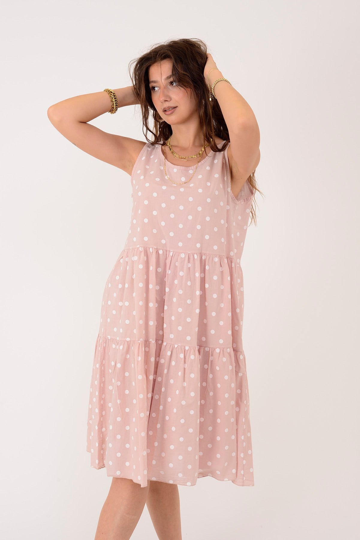 16578 MINNIE PUANTİYE DESEN VOLANLI KOLSUZ KISA ELBİSE