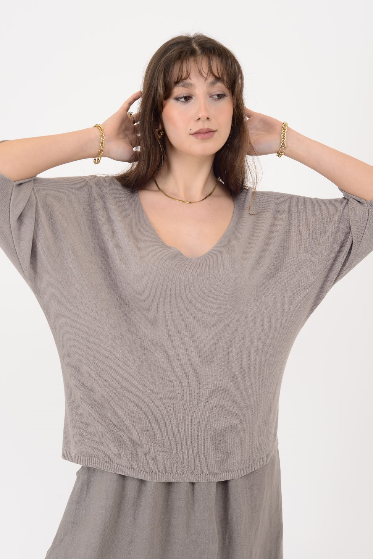 19004 V YAKA TRİKO BLUZ