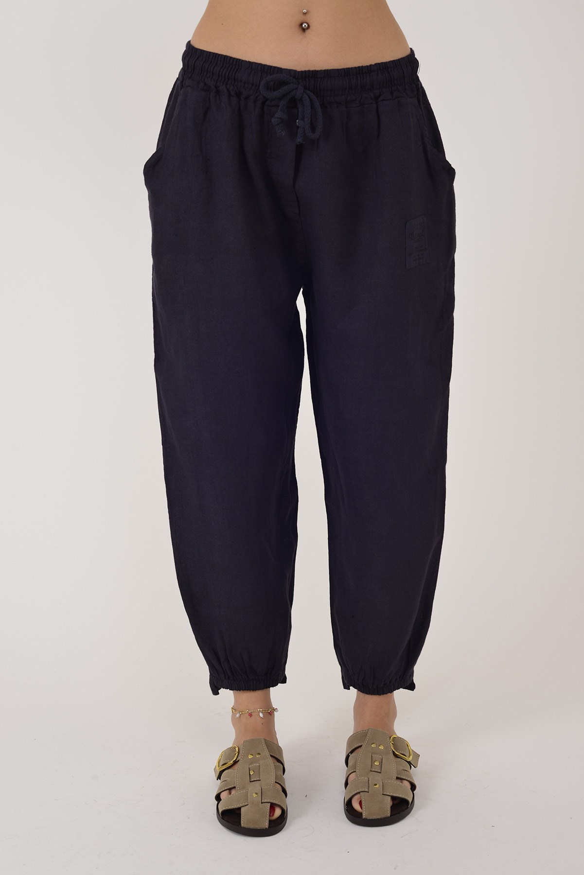 20836 PAÇASI LASTİK DETAYLI JOGGER KETEN PANTOLON