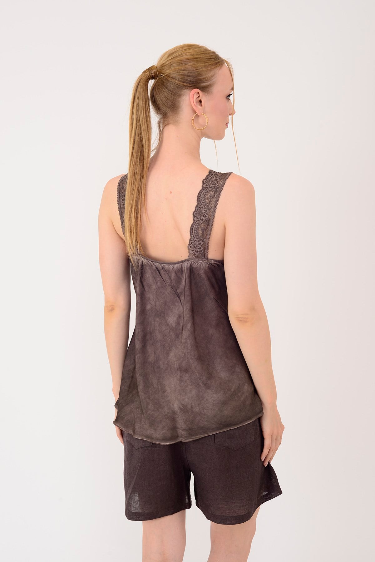21336 V YAKA ASKILI DANTELLİ BLUZ