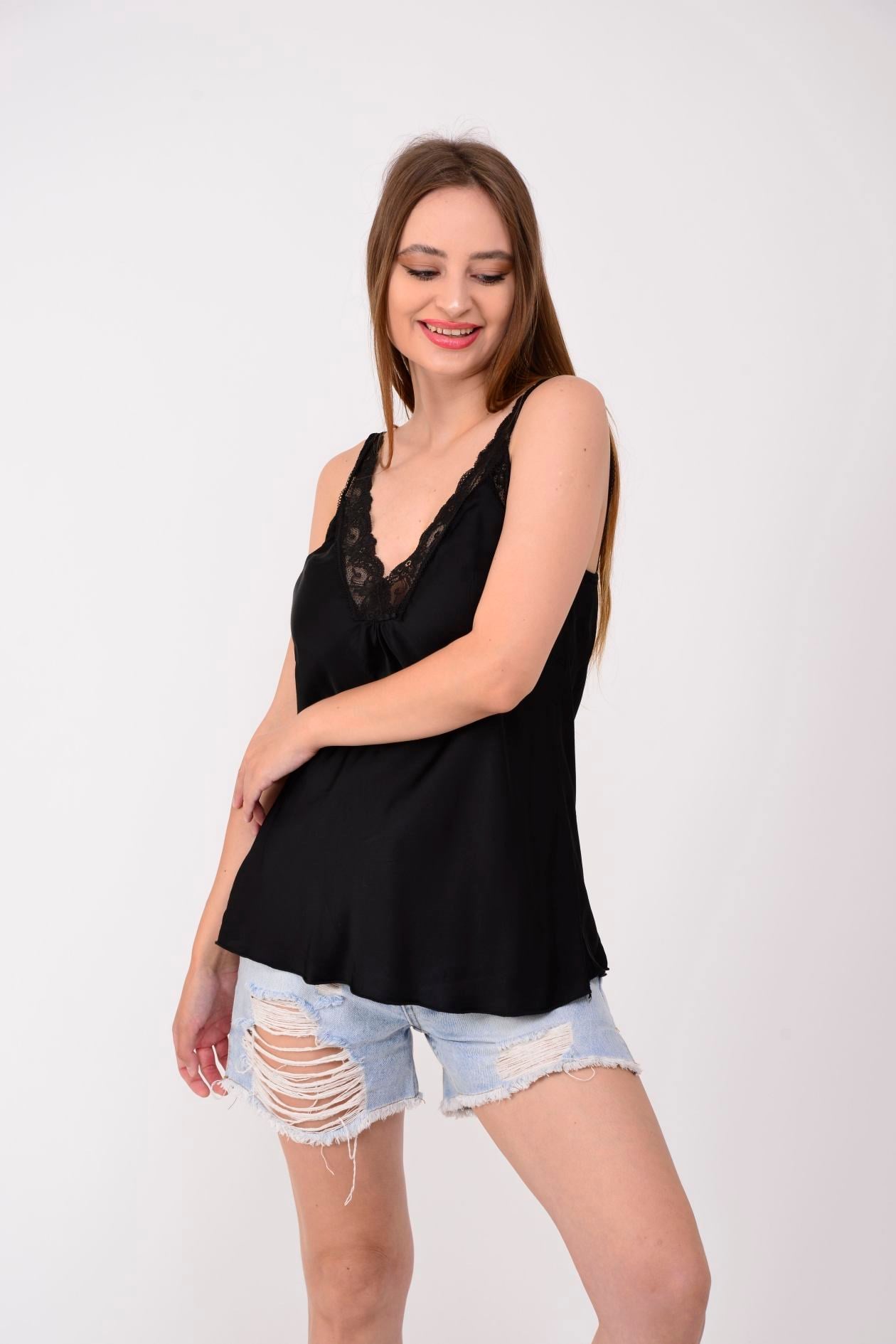 21336 V YAKA ASKILI DANTELLİ BLUZ