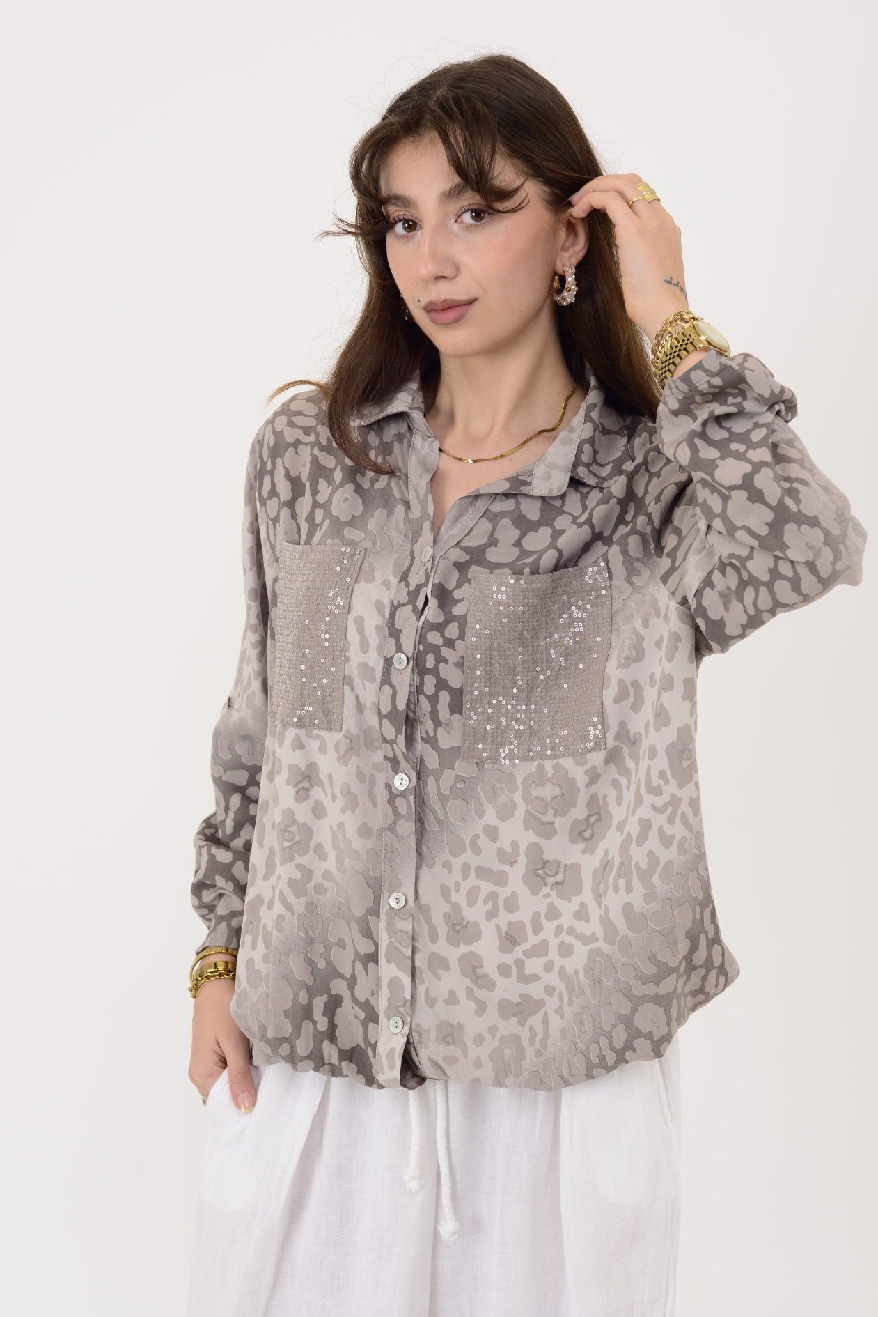 22007-1 LEOPAR DESEN İP DETAYLI PAYETLİ GÖMLEK