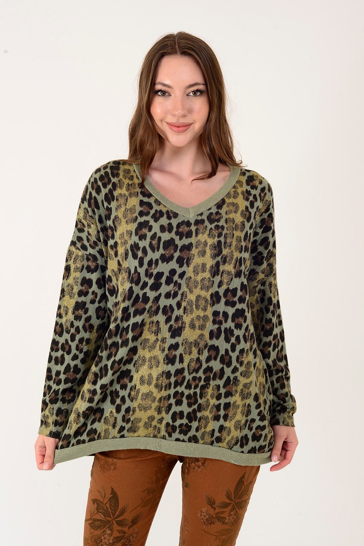 25192 LEOPAR DESEN SİMLİ TRİKO BLUZ