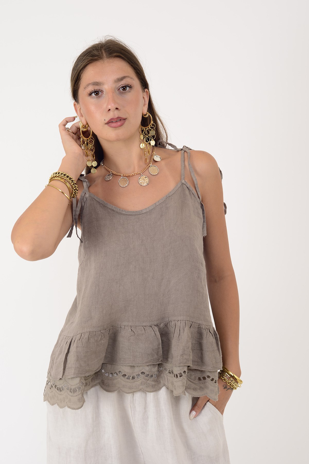 26509 FİSTO DETAYLI ASKILI KETEN BLUZ