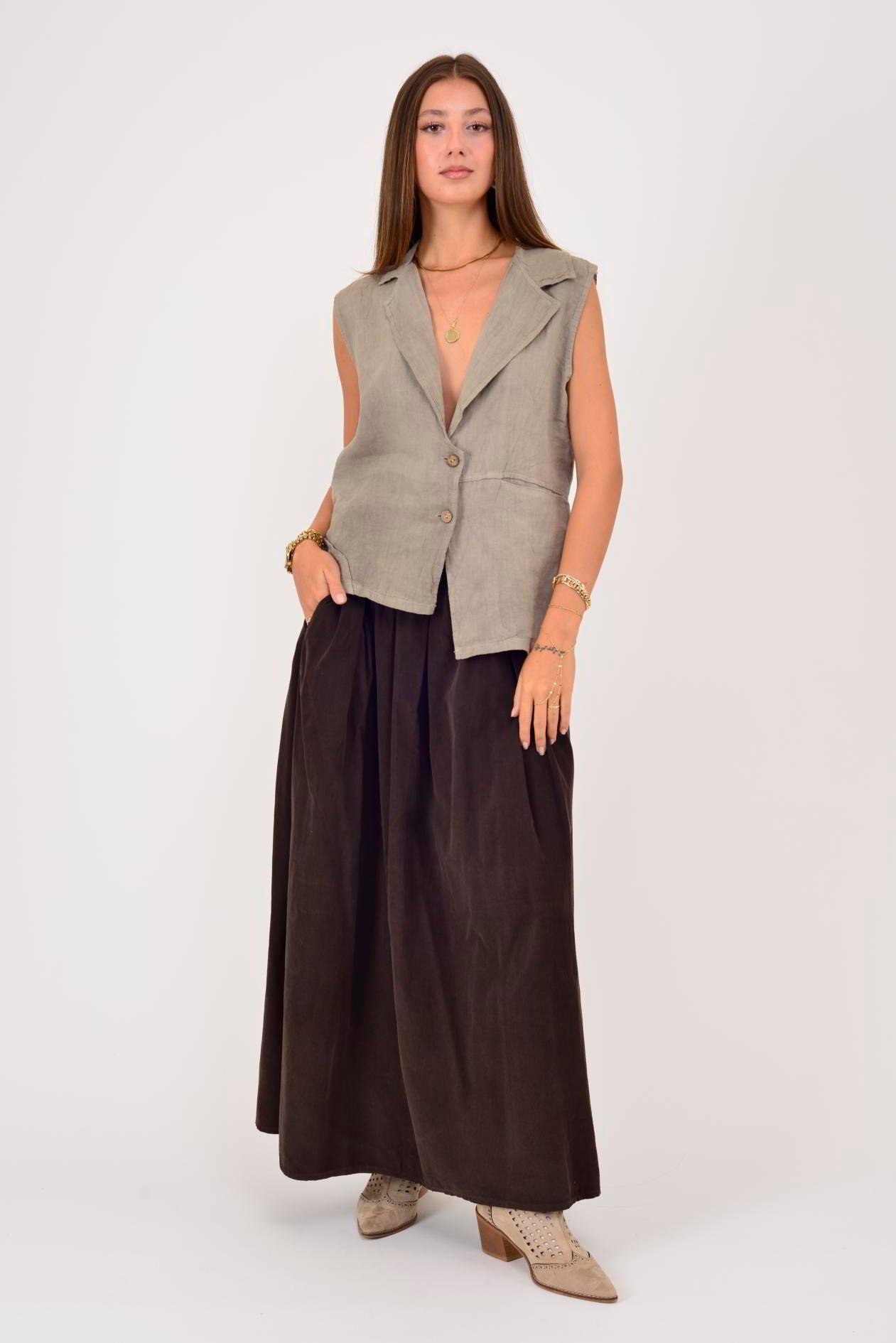 5157 ASİMETRİK KESİM DÜĞME DETAYLI KETEN YELEK BLUZ