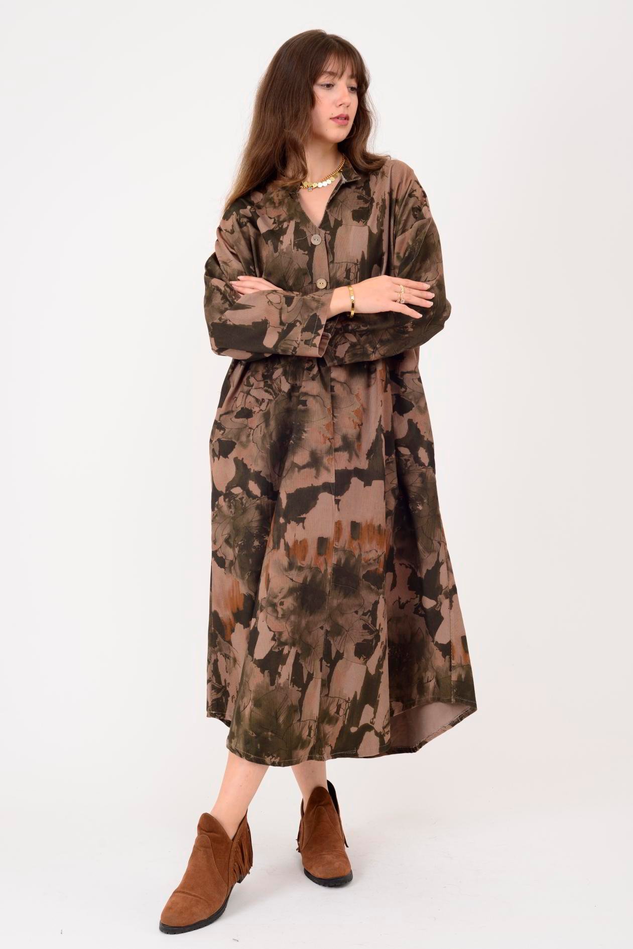 61051 LOVA BATİK ÇİÇEK DESENLİ FİTİLLİ KADİFE ELBİSE