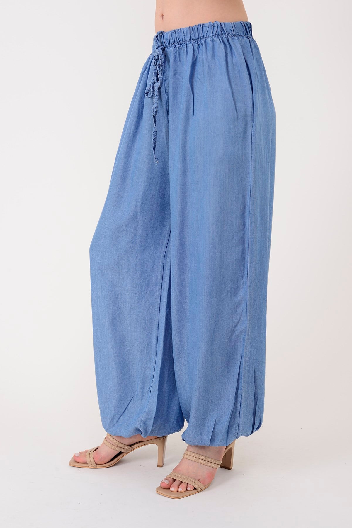 71247 BELİ VE PAÇASI LASTİKLİ KOT ŞALVAR PANTOLON