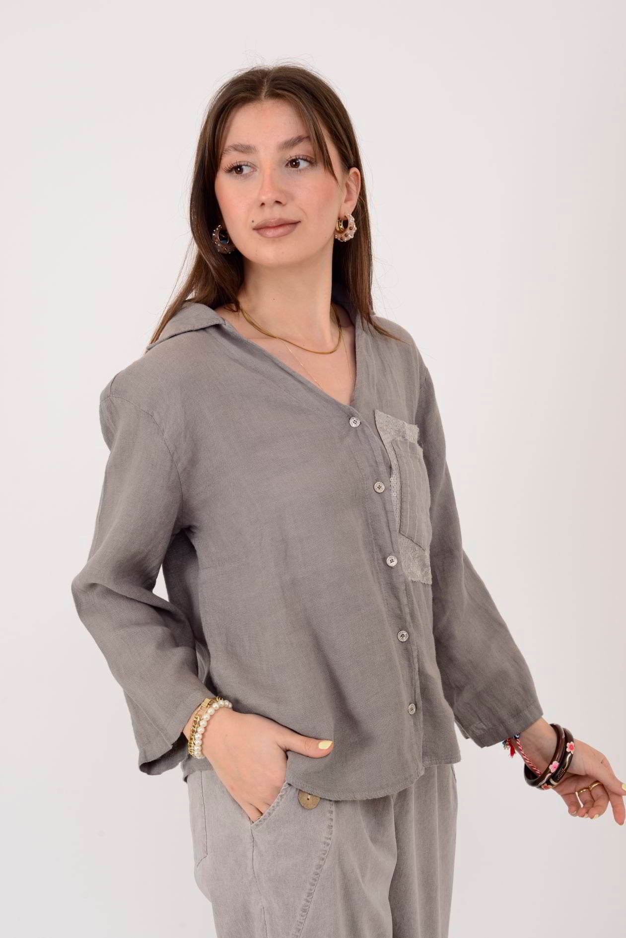 82578 DANTEL DETAYLI PAYETLİ V YAKA GÖMLEK