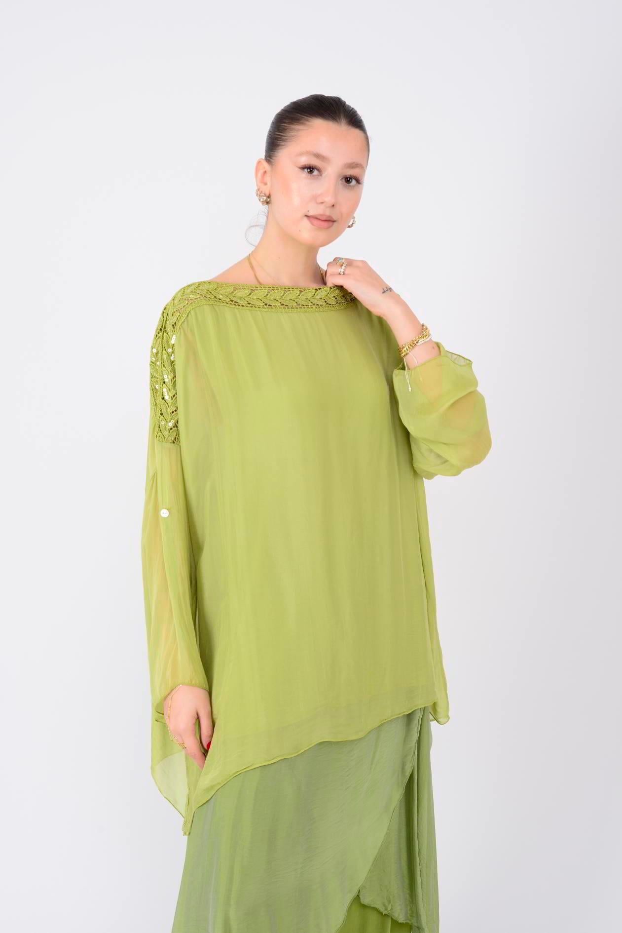 9889 PAYET DETAYLI İPEK BLUZ