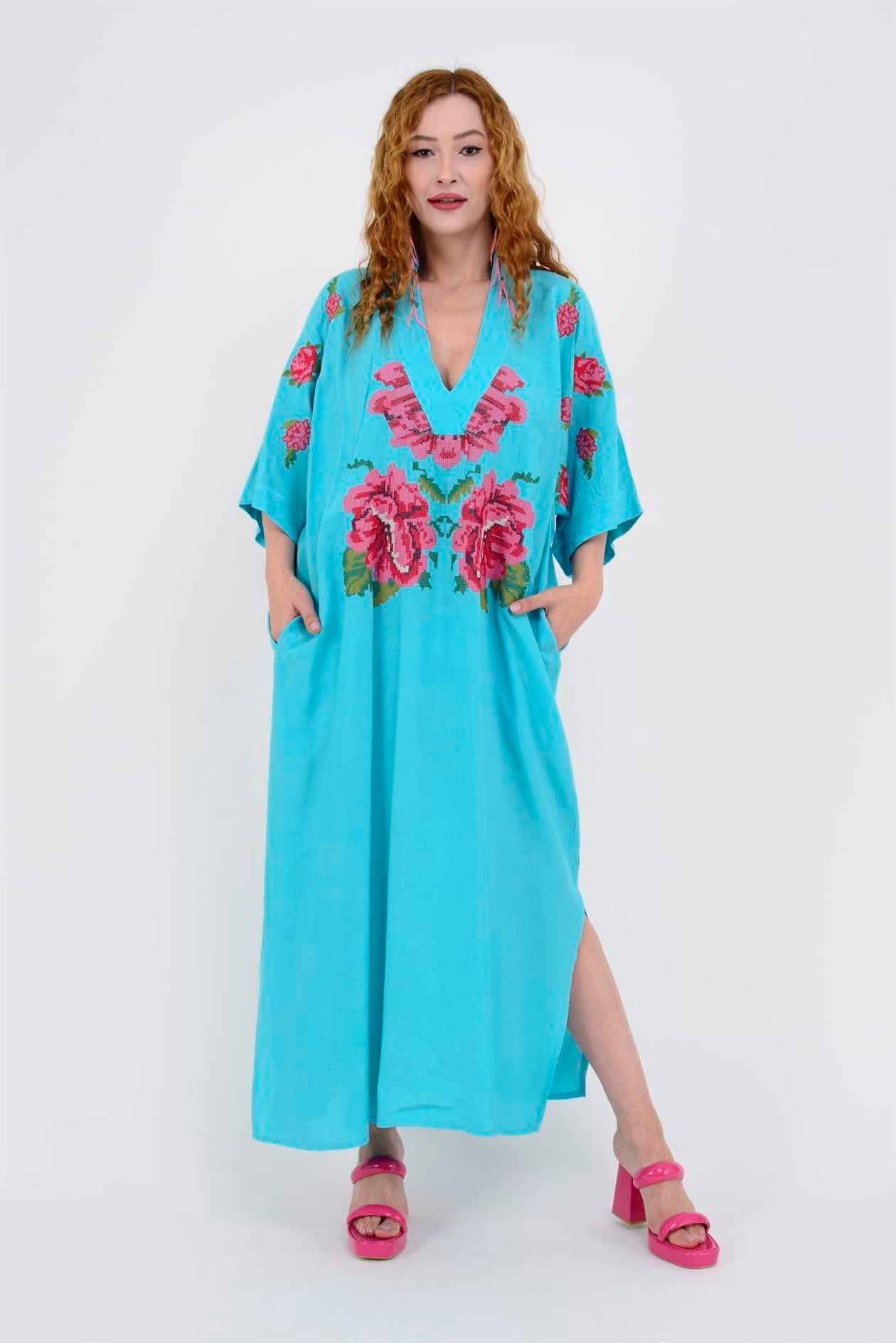 AN10391 GÜL DESEN V YAKA ELBİSE