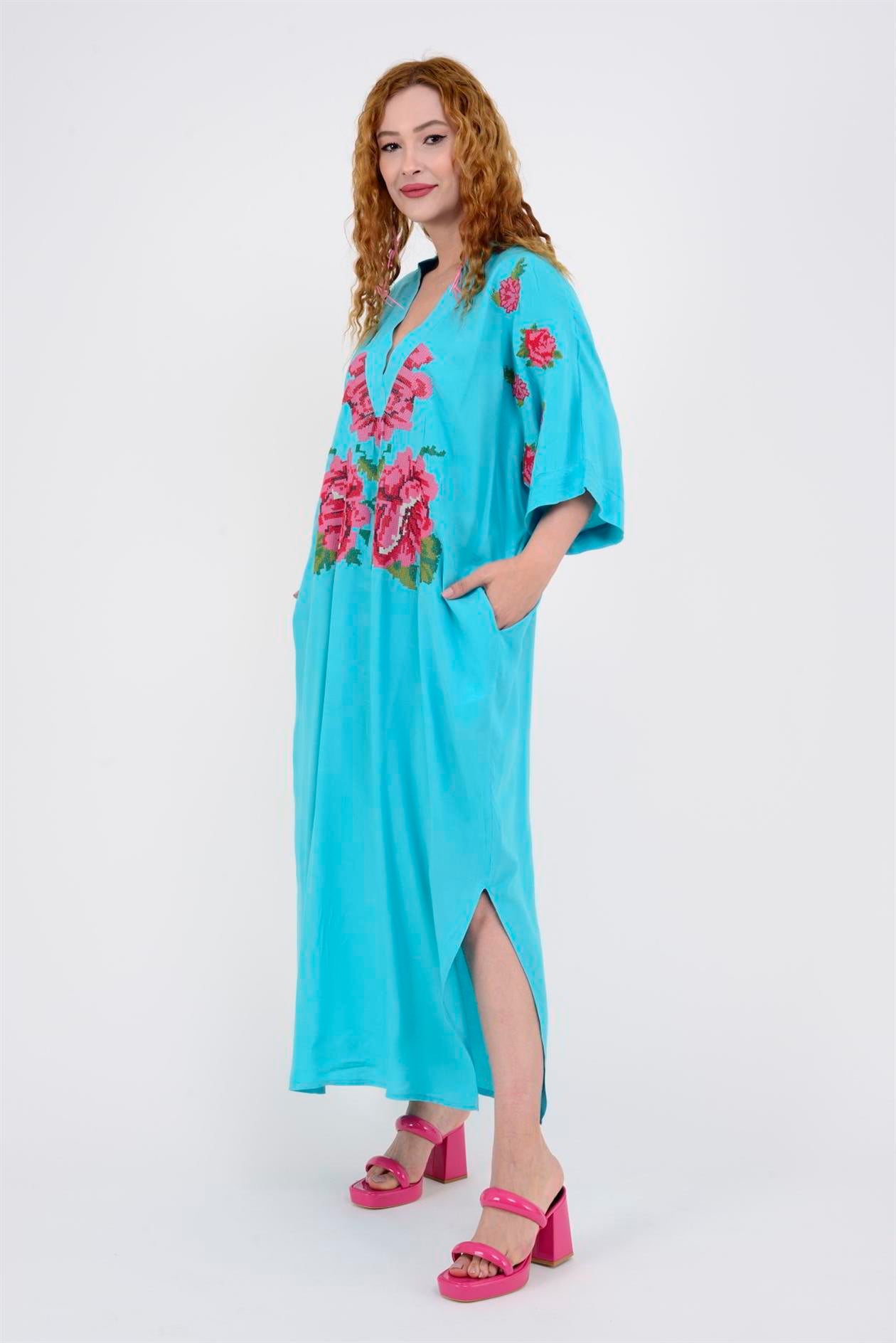 AN10391 GÜL DESEN V YAKA ELBİSE