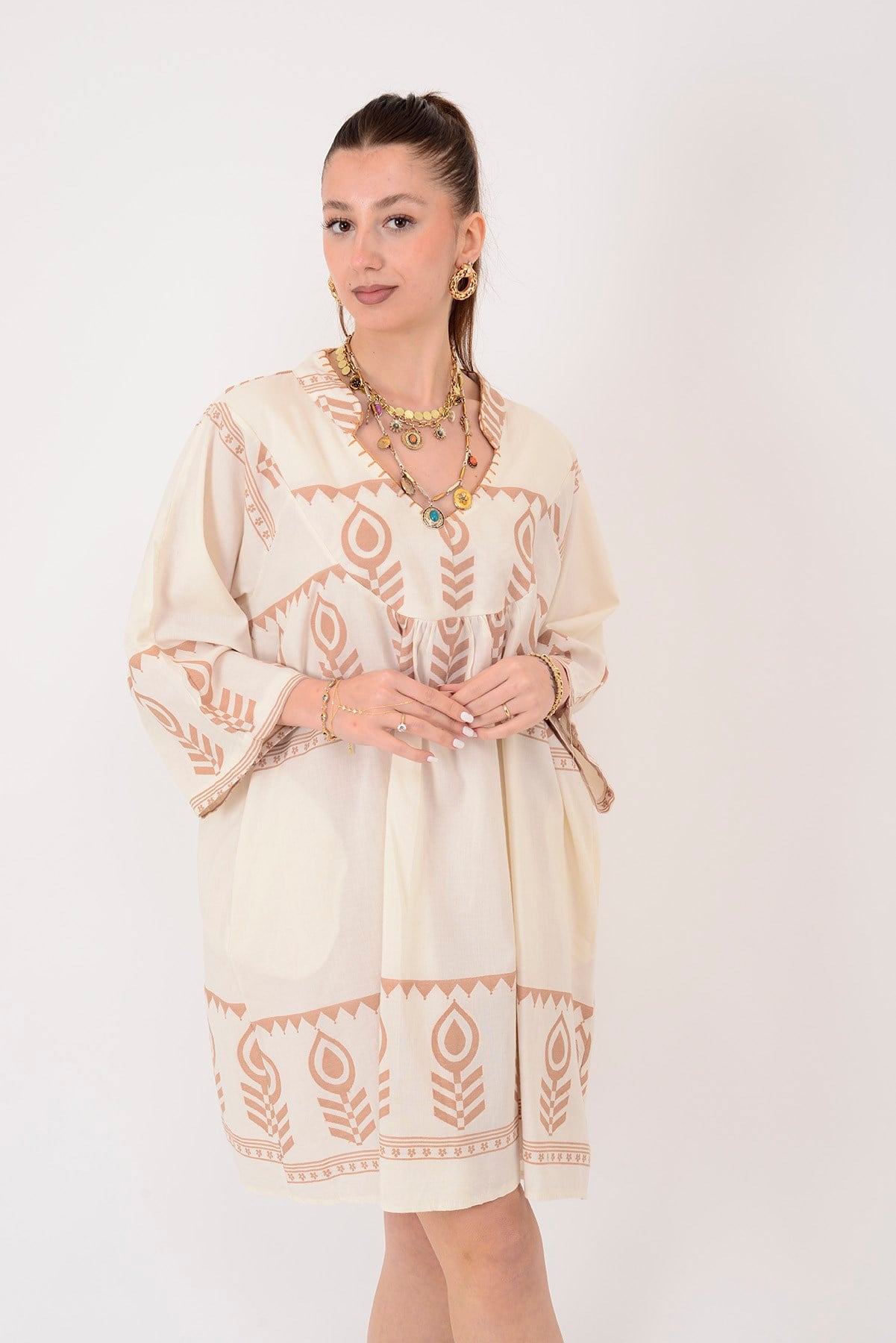 AN10716 DAMLA DESEN V YAKA KISA ELBİSE