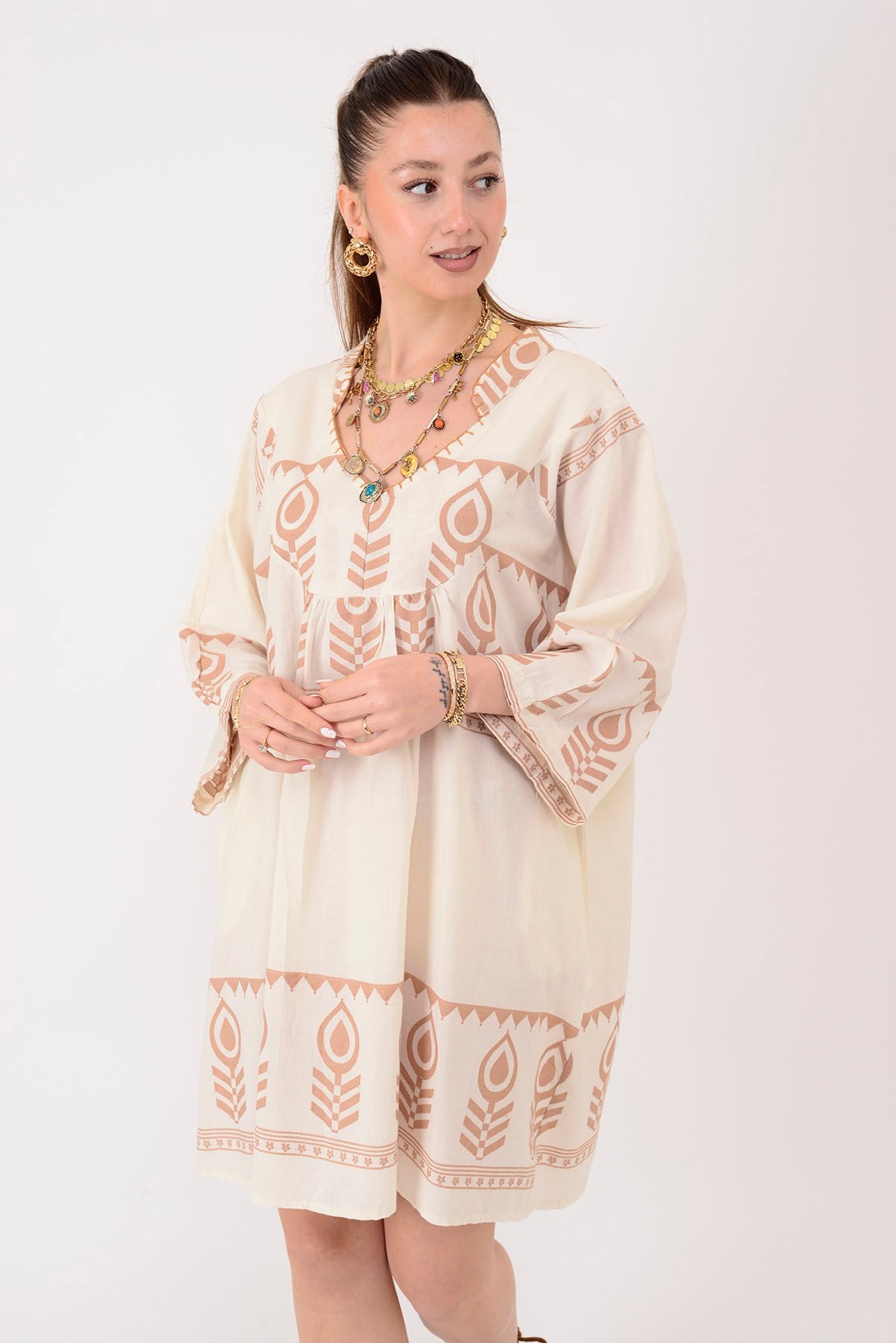 AN10716 DAMLA DESEN V YAKA KISA ELBİSE