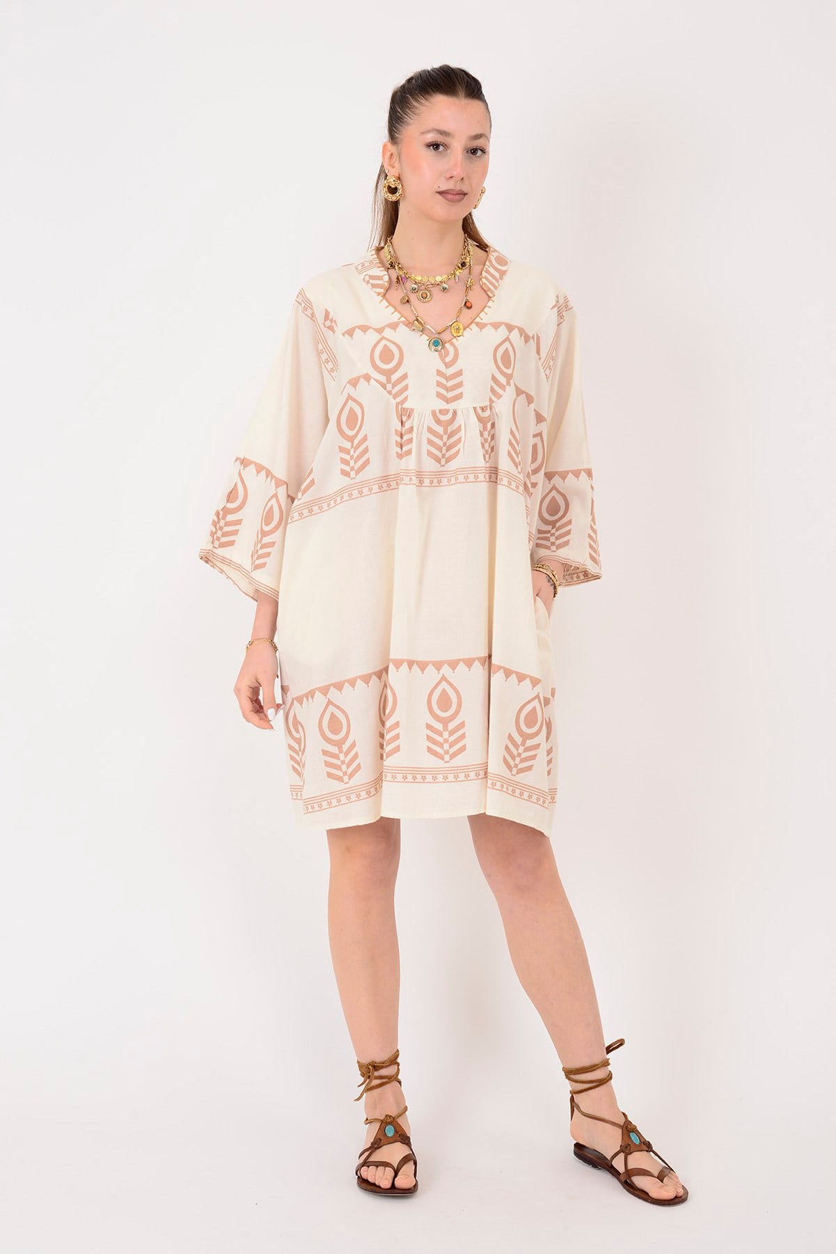AN10716 DAMLA DESEN V YAKA KISA ELBİSE