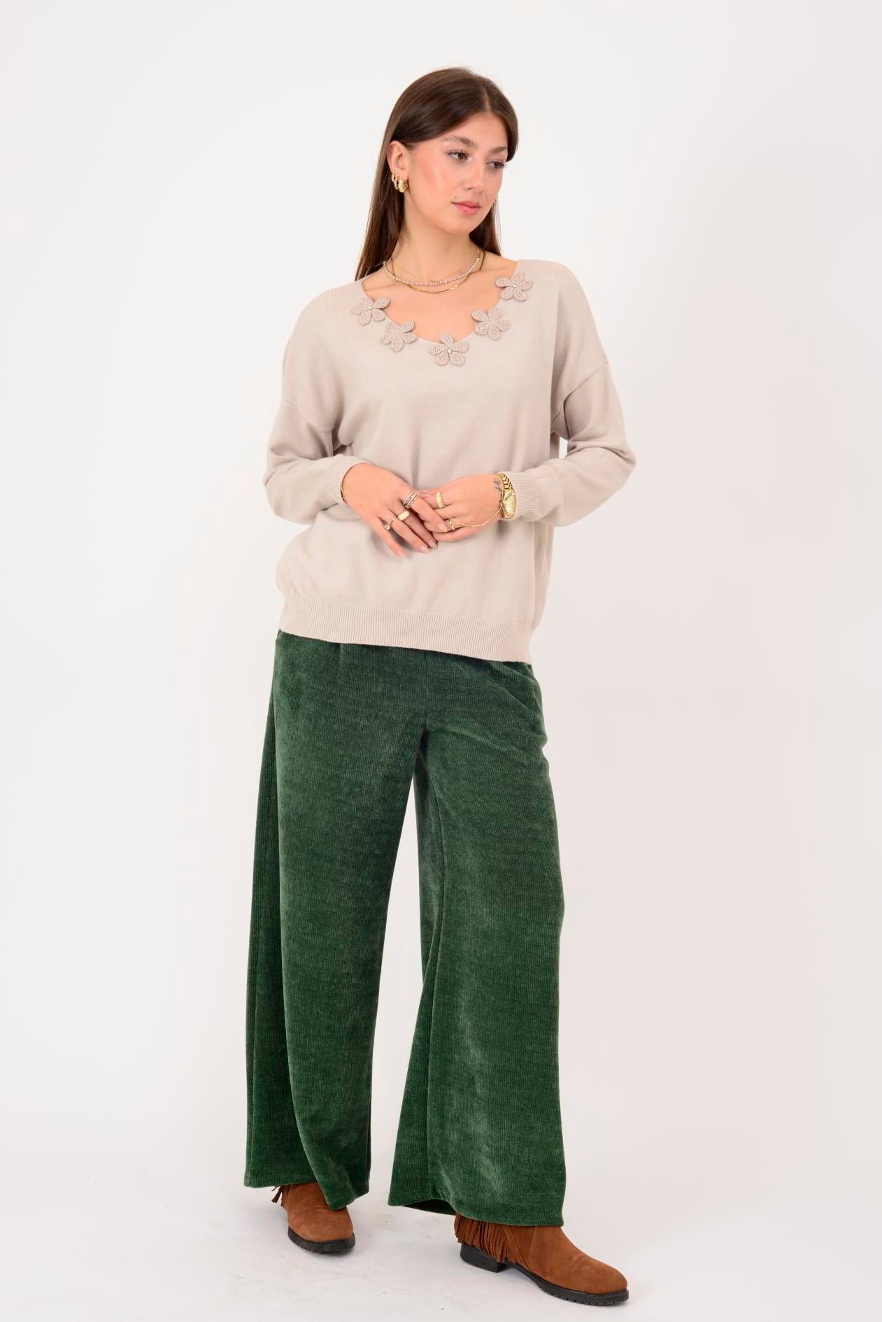 L8600 ÇİÇEK KABARTMALI TRİKO