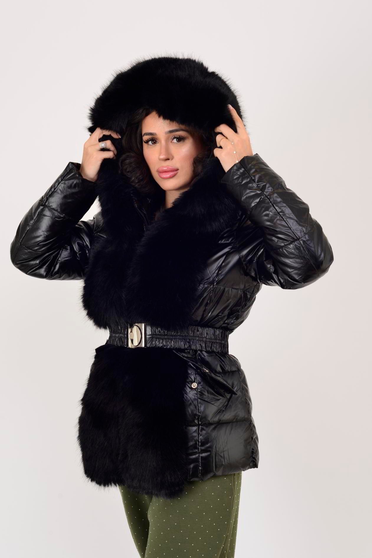 M069 KEMER DETAYLI KÜRKLÜ KAPİTONE MONT