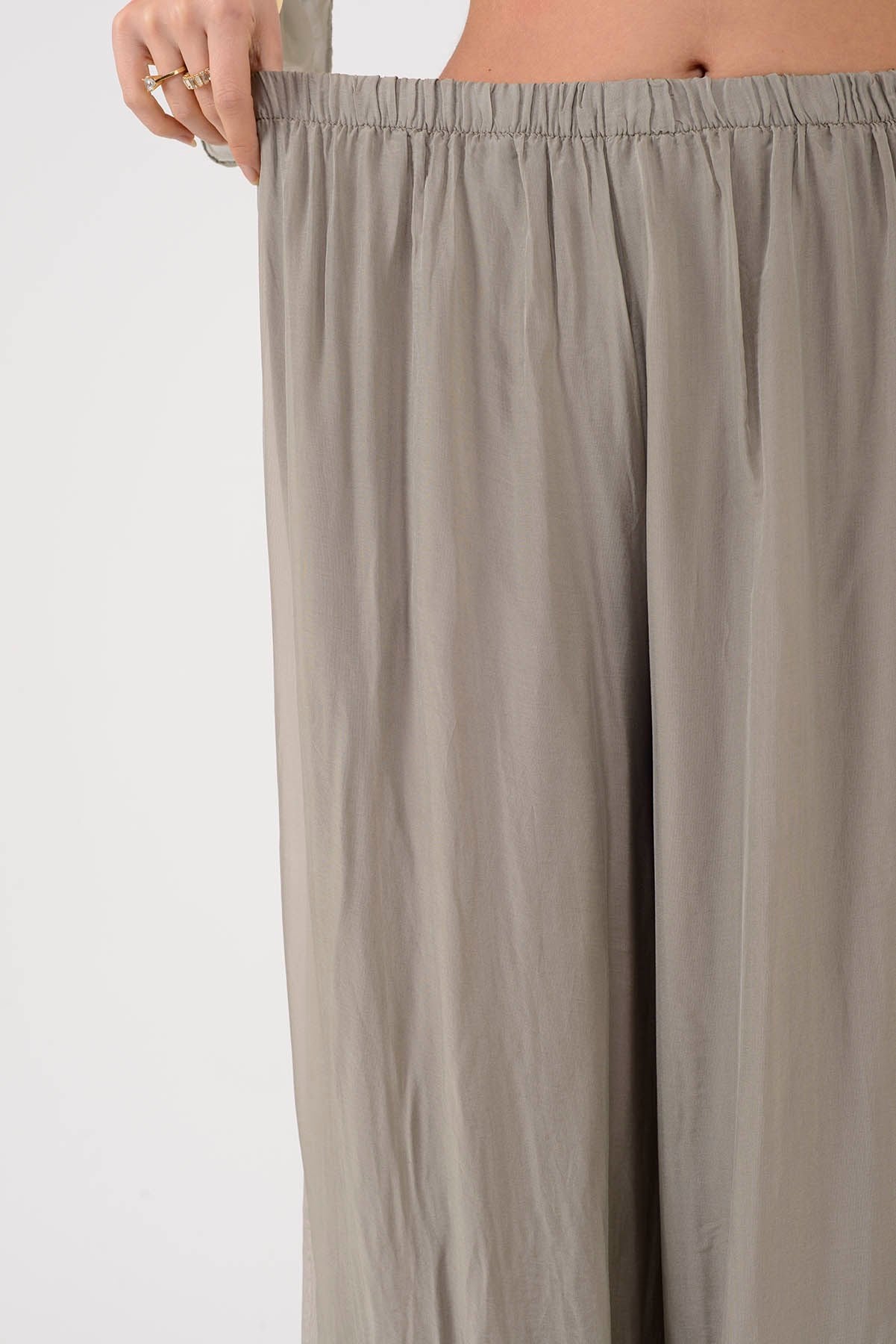 SN015 BELİ LASTİKLİ İPEK PANTOLON