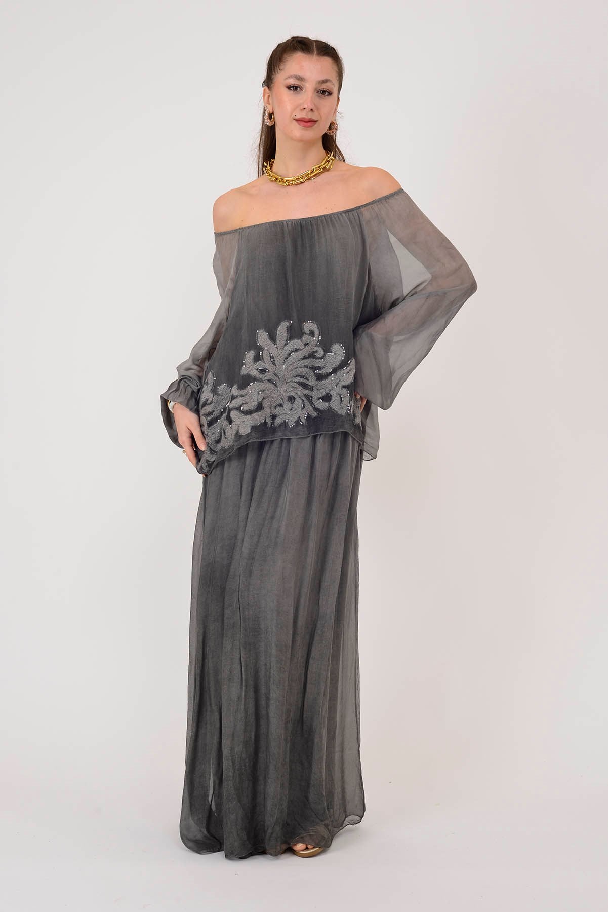 SN510 MADONNA YAKA KABARTMALI PAYET DETAYLI İPEK ELBİSE