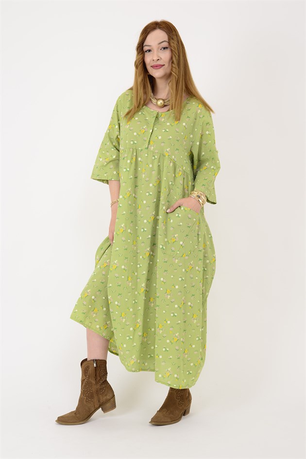 10964 LOVA ÇITIR ÇİÇEK DESEN ÜÇ DÜĞMELİ ELBİSE