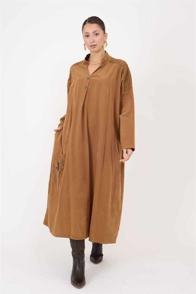 11383 LOVA ÇİÇEK KABARTMALI FİSTO DETAYLI FİTİLLİ KADİFE ELBİSE