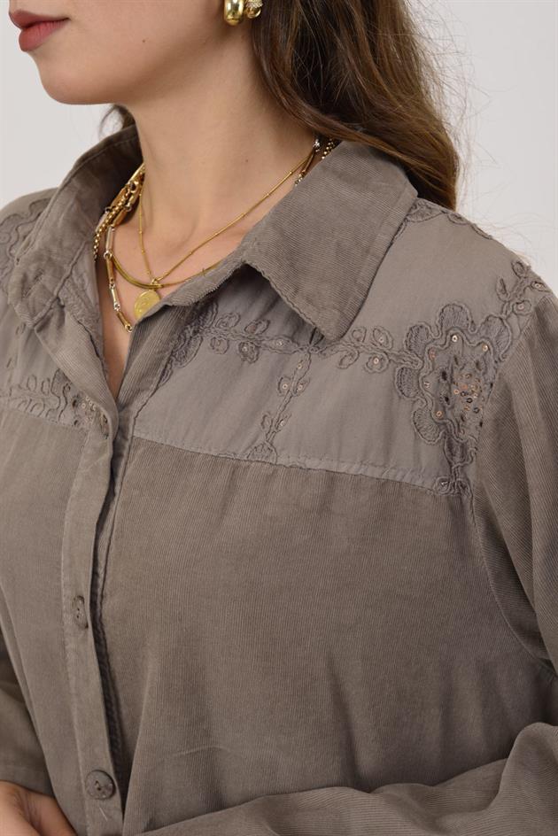 11429 LOVA ÇİÇEK KABARTMALI PUL DETAYLI FİTİLLİ KADİFE ELBİSE