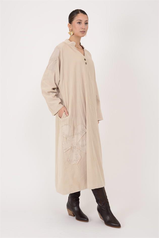 11444 LOVA ÇİÇEK KABARTMALI PUL DETAYLI FİTİLLİ KADİFE ELBİSE