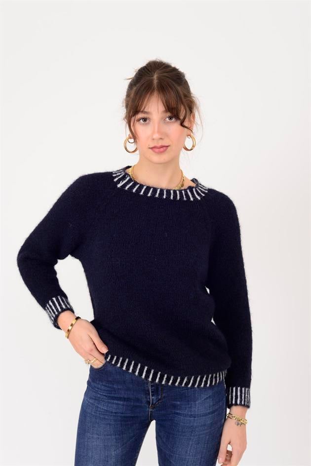 11591 KAYIK YAKA YÜNLÜ TRİKO KAZAK