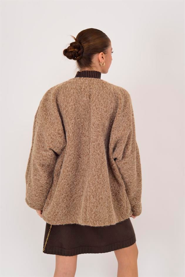 12586 BAĞLAMA DETAYLI KEÇE KABAN