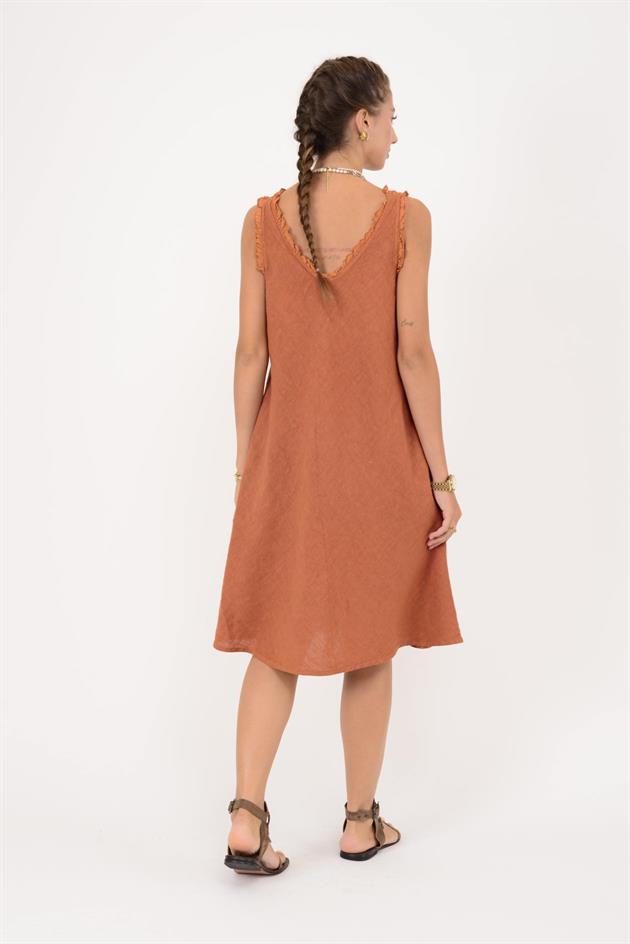 14046 GÜPÜR DETAYLI KOLSUZ KETEN ELBİSE