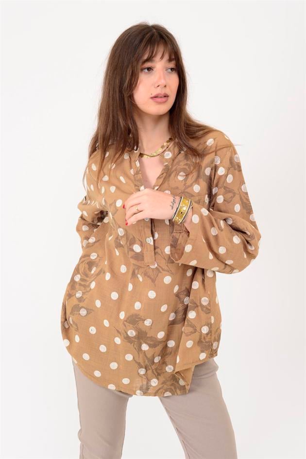 15455F-111 PUANTİYE DESEN ÜÇ DÜĞMELİ GÖMLEK