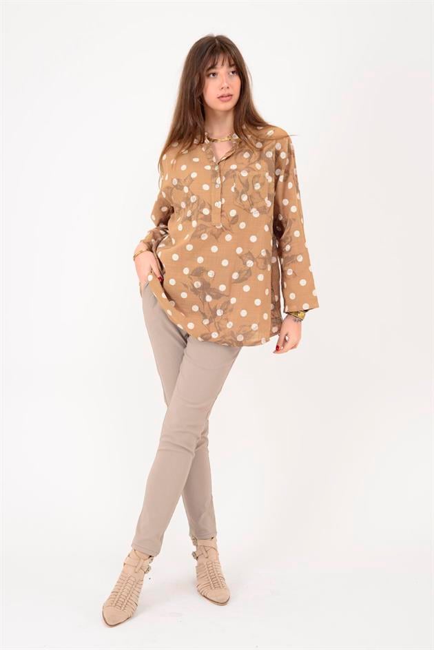 15455F-111 PUANTİYE DESEN ÜÇ DÜĞMELİ GÖMLEK