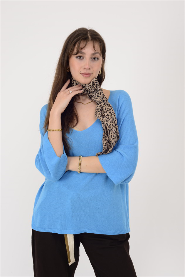 19004 V YAKA TRİKO BLUZ