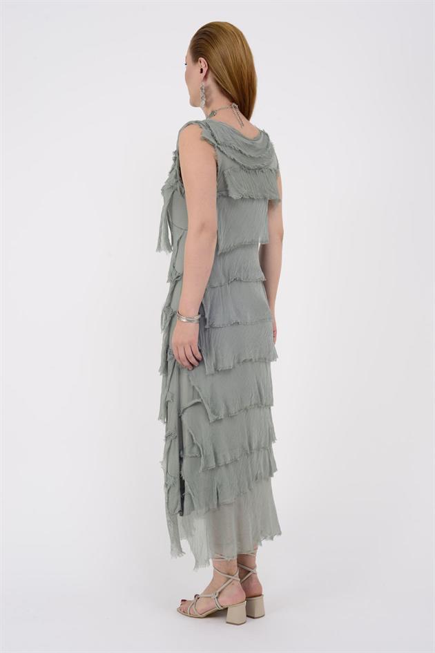 2031 KAT KAT İPEK ELBİSE