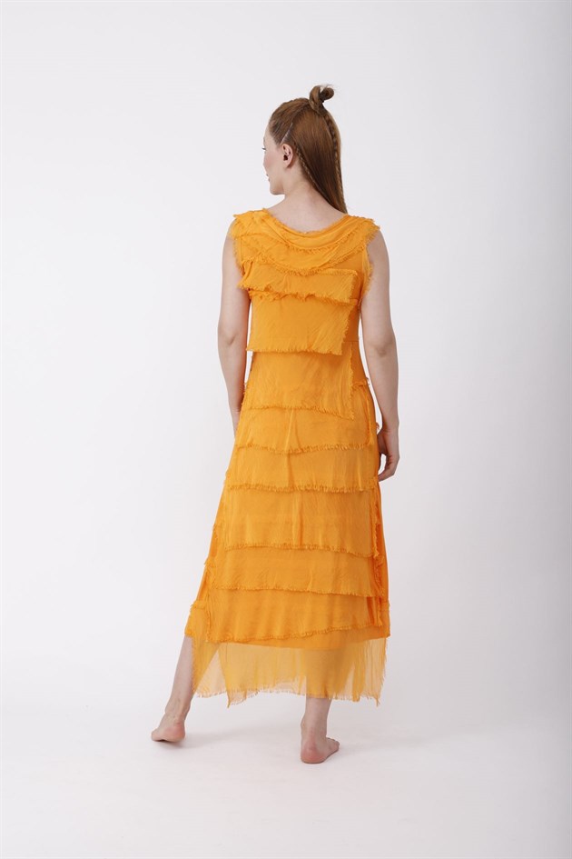 2031 KAT KAT İPEK ELBİSE