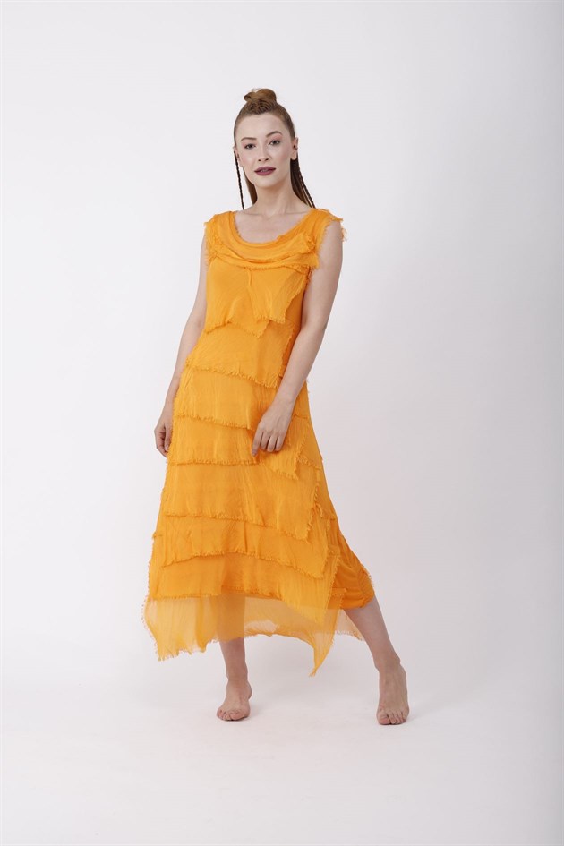 2031 KAT KAT İPEK ELBİSE