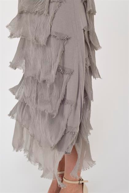 2031 KAT KAT İPEK ELBİSE