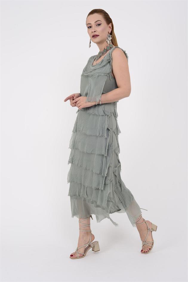 2031 KAT KAT İPEK ELBİSE