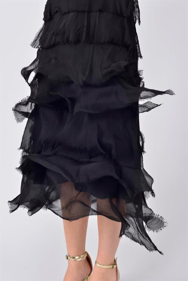 2031 KAT KAT İPEK ELBİSE