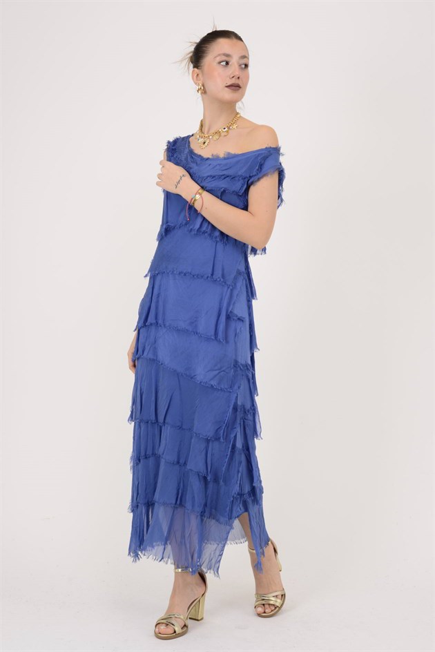 2031 KAT KAT İPEK ELBİSE