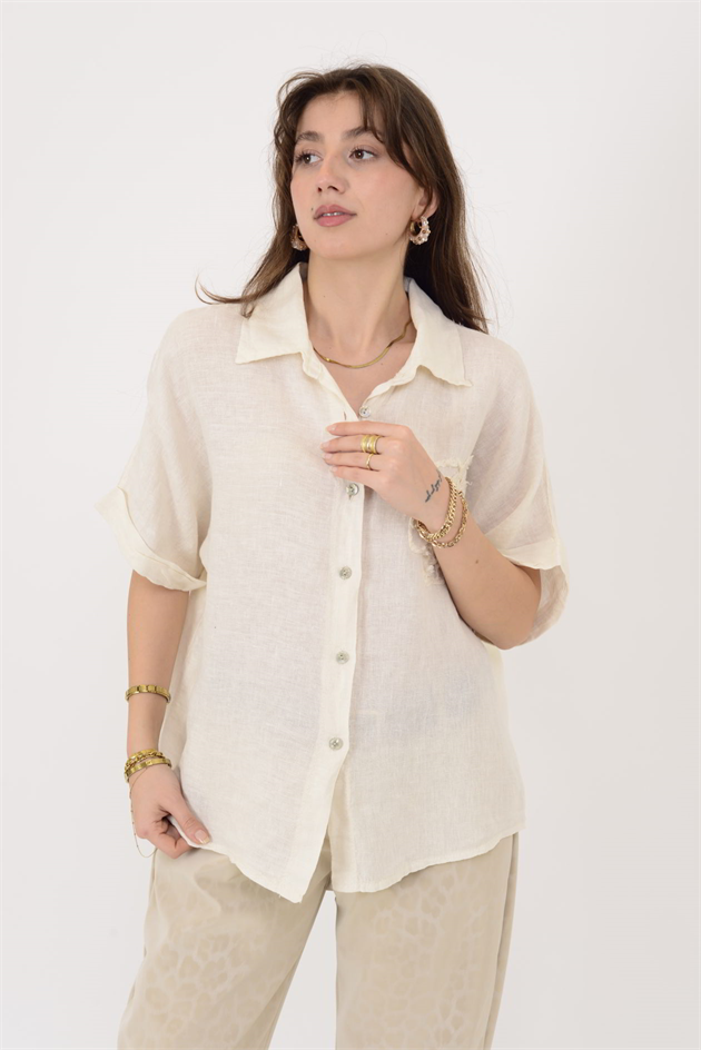 20341 KABARTMALI ÇİÇEK DETAYLI KISA KOL KETEN GÖMLEK