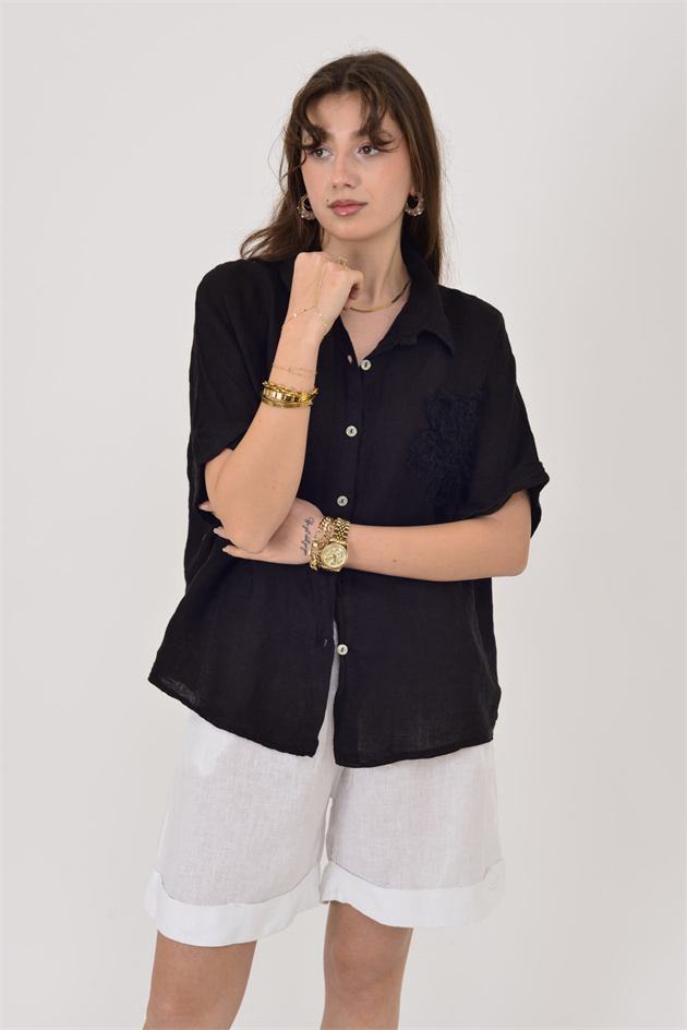 20341 KABARTMALI ÇİÇEK DETAYLI KISA KOL KETEN GÖMLEK