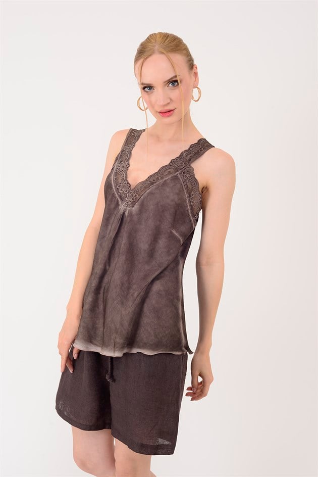 21336 V YAKA ASKILI DANTELLİ BLUZ