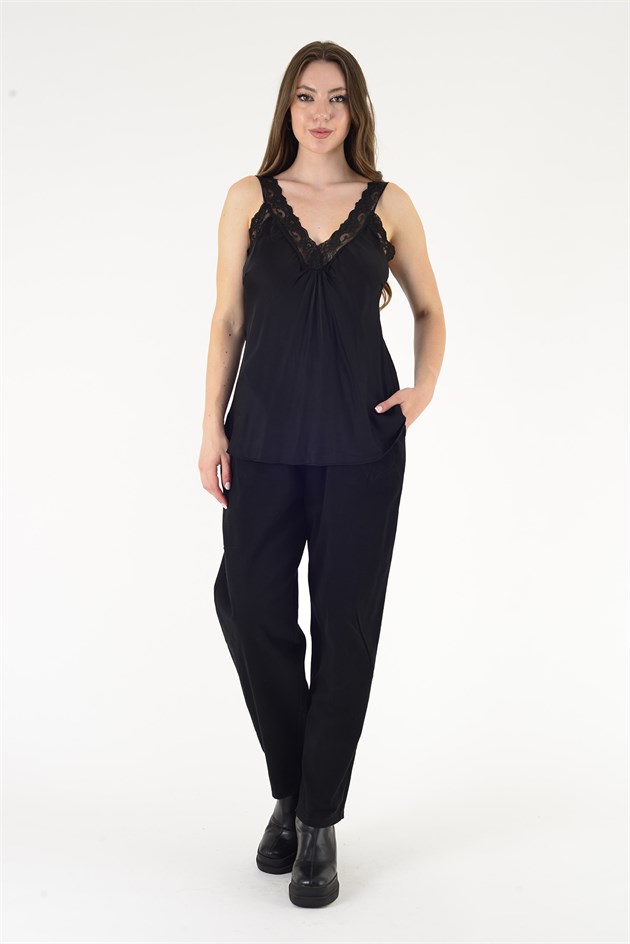 21336 KALIN ASKILI DANTELLİ SATEN BLUZ