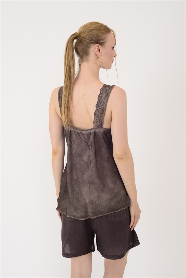 21336 V YAKA ASKILI DANTELLİ BLUZ