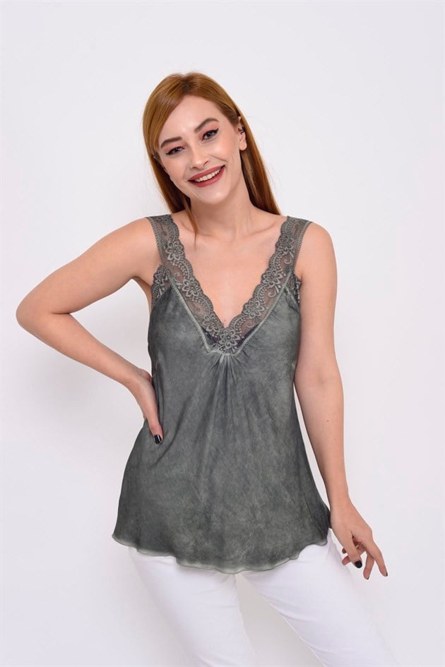 21336 KALIN ASKILI DANTELLİ SATEN BLUZ